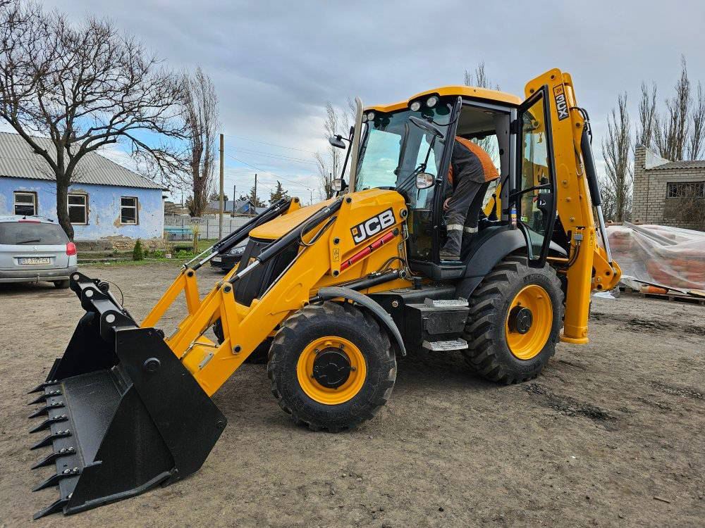 Техніка для відновлення. Фото: ХОВА